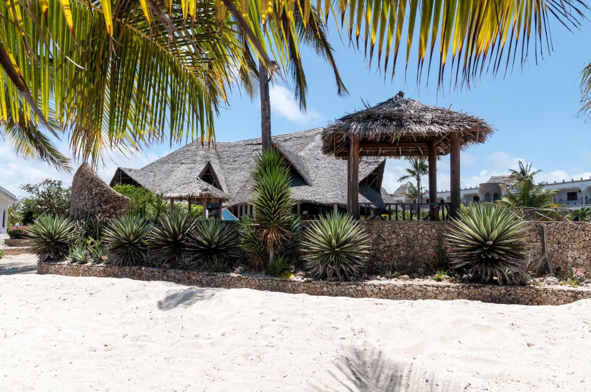 Twiga Beach Resort Watamu Eksteriør bilde