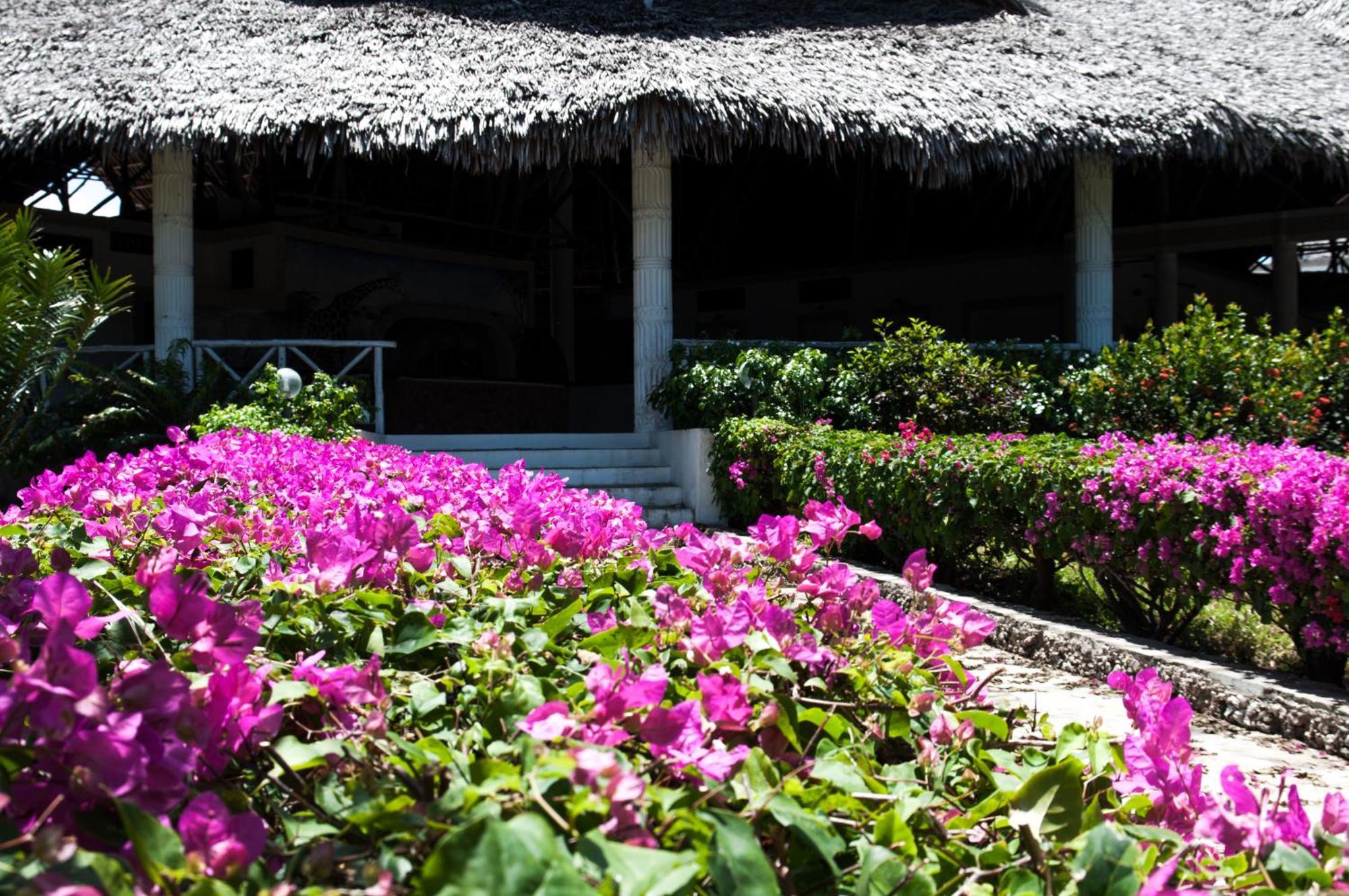 Twiga Beach Resort Watamu Eksteriør bilde