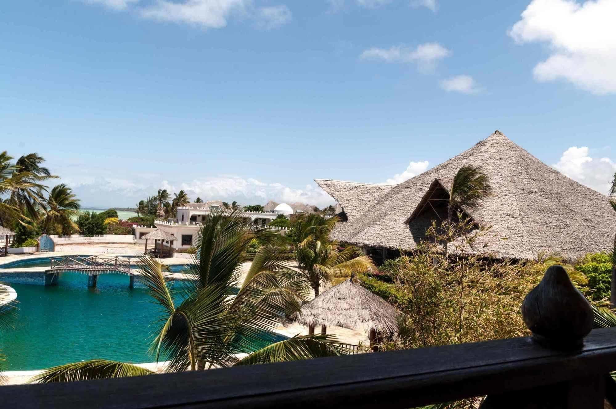 Twiga Beach Resort Watamu Eksteriør bilde