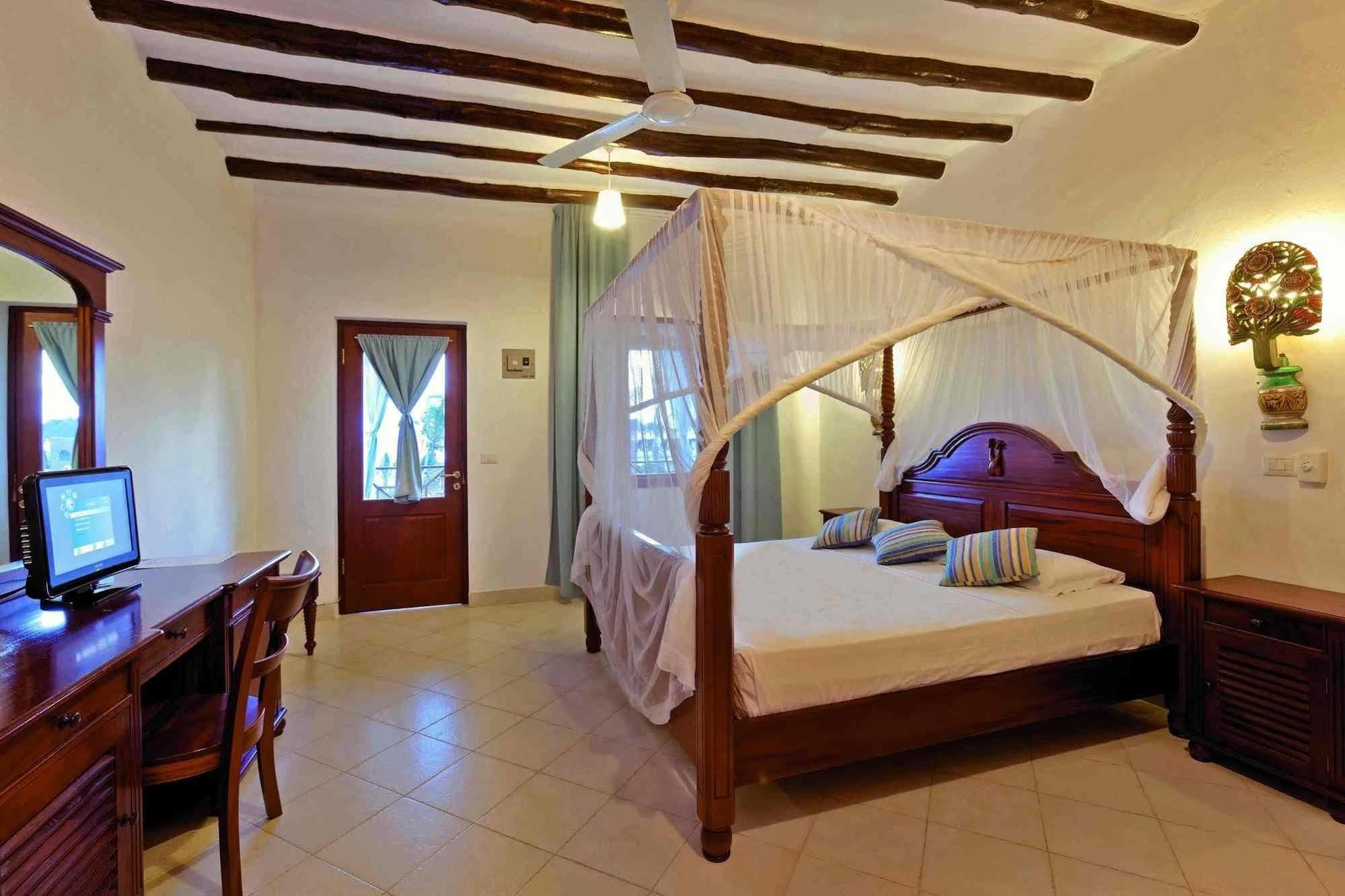 Twiga Beach Resort Watamu Eksteriør bilde